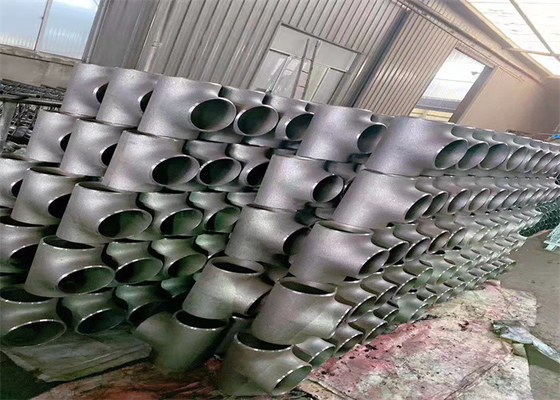 Ευθύ γράμμα Τ Astm χάλυβα άνθρακα Asme B16.9 Sch40 μια συγκόλληση άκρης 234 Wpb